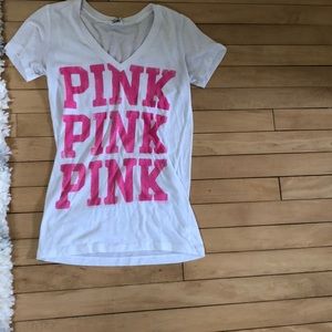 VS Pink T-Shirt
